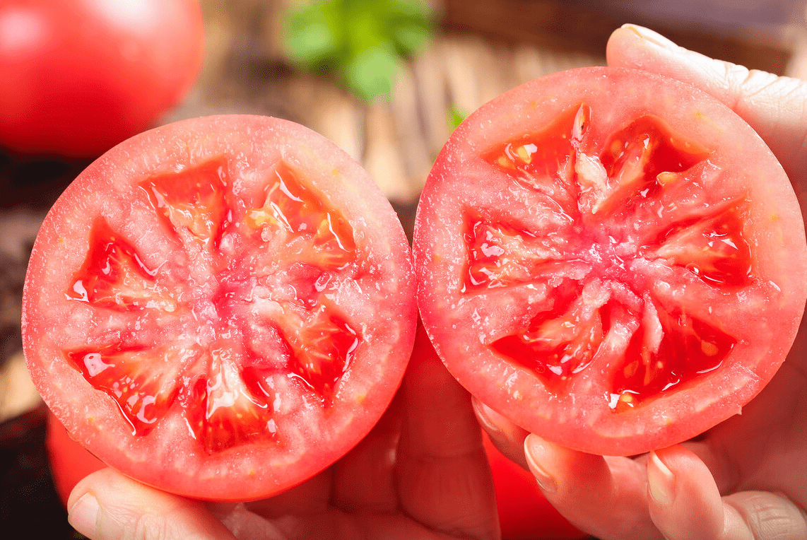 Hạt cà chua là mẹo dân gian trị suy giãn tĩnh mạch tốt cho người bệnh