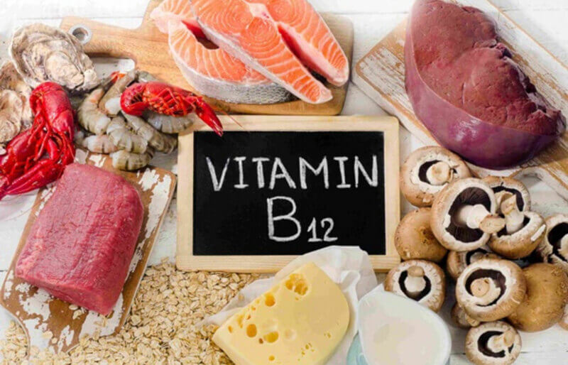 Bổ sung vitamin B12 vào bữa ăn giúp giảm tê bì chân tay khi ngủ